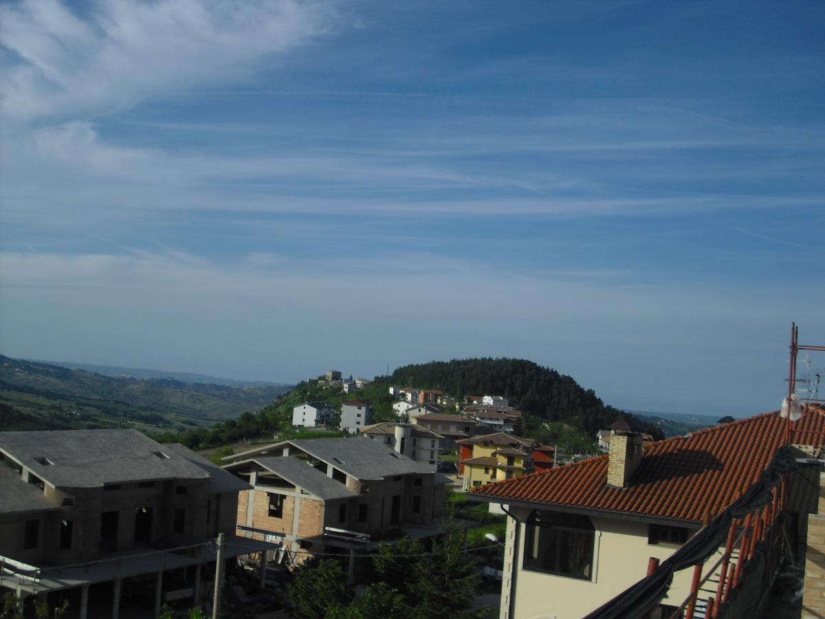 La Collinetta Sas Hotel Montazzoli Buitenkant foto